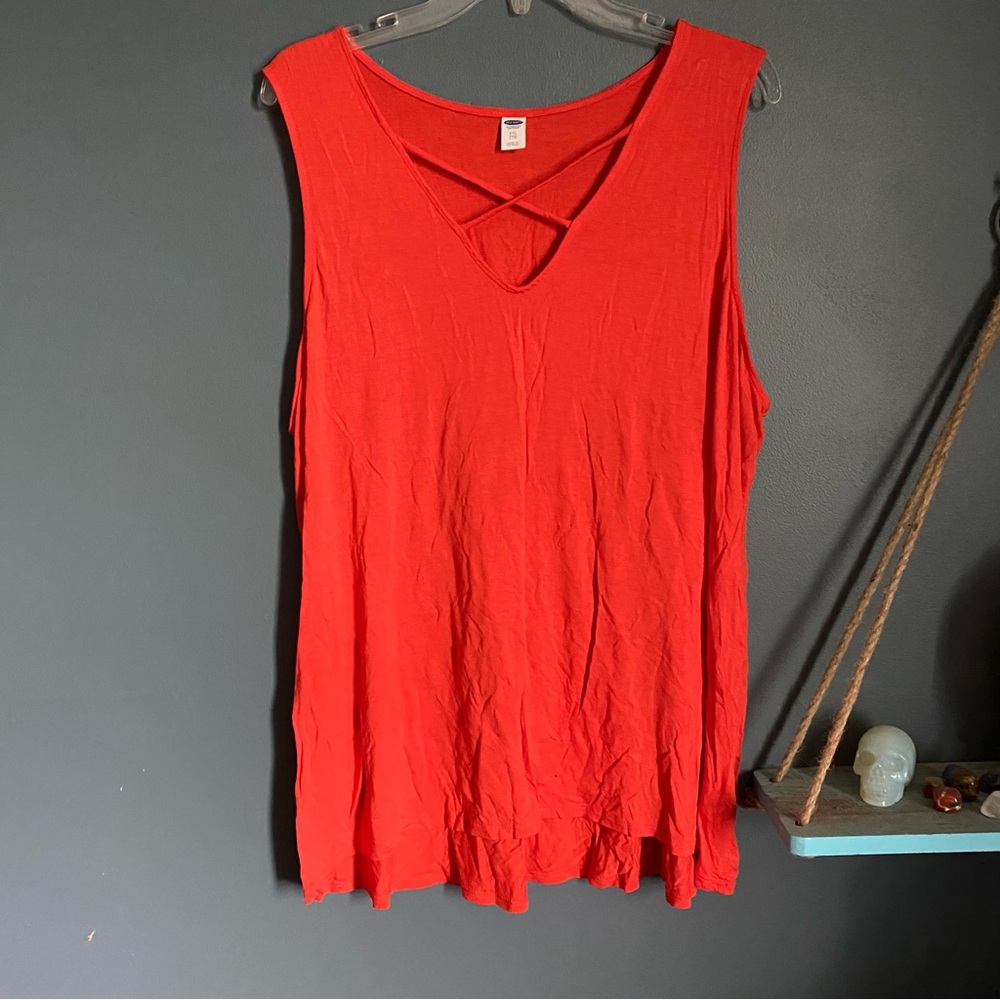 Old navy tank